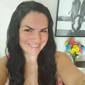 Meet your Posher, Lin